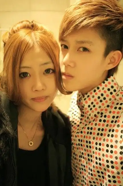 ˊ瀞ル;〔原来这就是迩所谓的爱//〕照片_ˊ瀞ル;〔原来这就是迩所谓