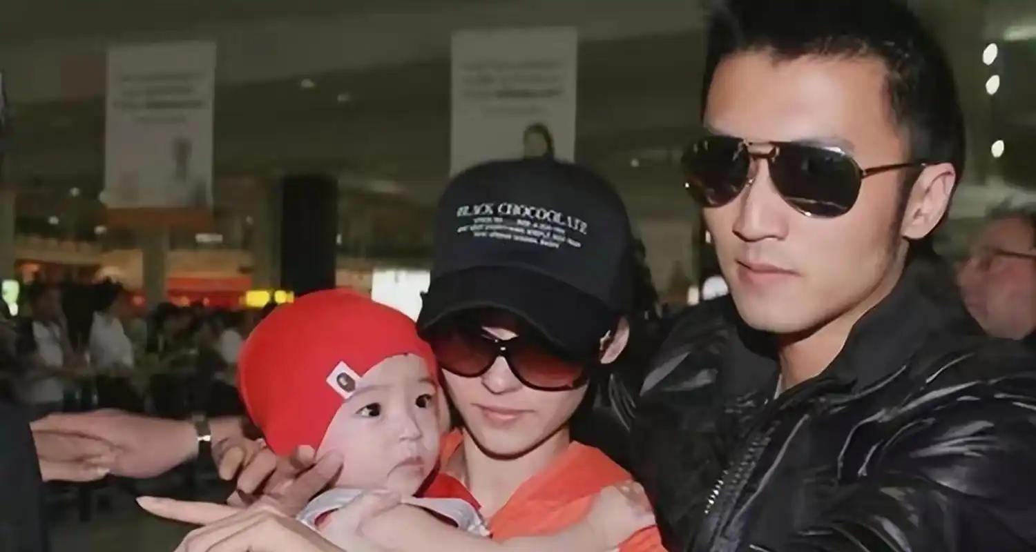 近日,网络上流传谢霆锋大儿子谢振轩的一些话,大致意思是从小到大