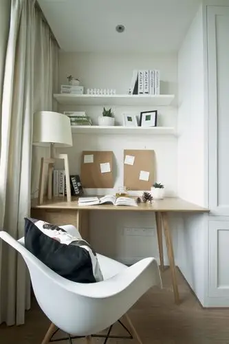 日式二居之家书桌图片