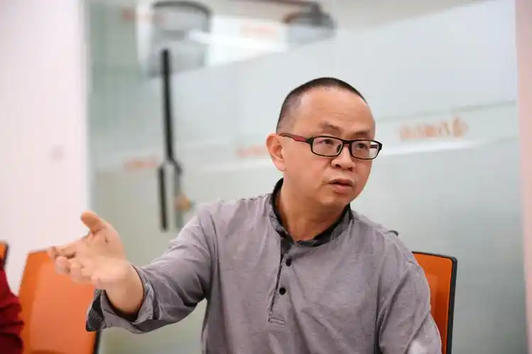 专访万城万充高级副总裁徐振华从200g网约车数据挖问题