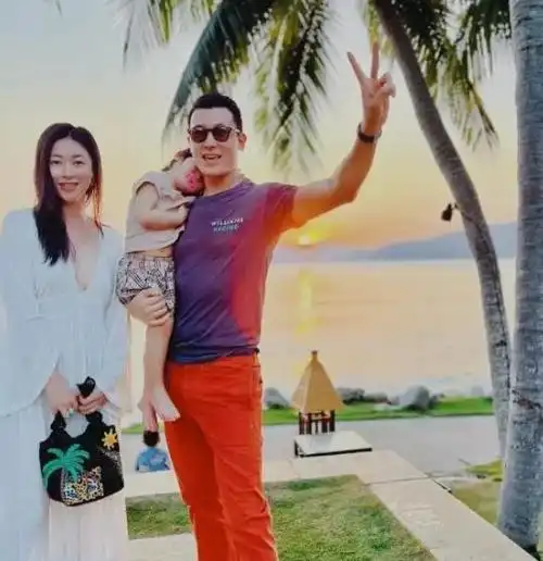 看了李小冉,许晴这些中年女星,才明白健康,自然,也是一种美