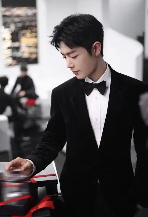 肖战黑色西装领结造型库存照##肖战