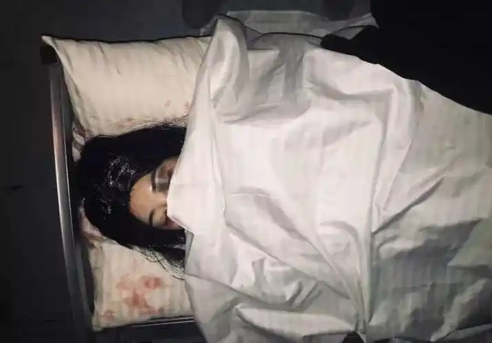 地消失了……地点:猎魂项目内惊险指数:★★★★★鬼屋体验之"恐怖