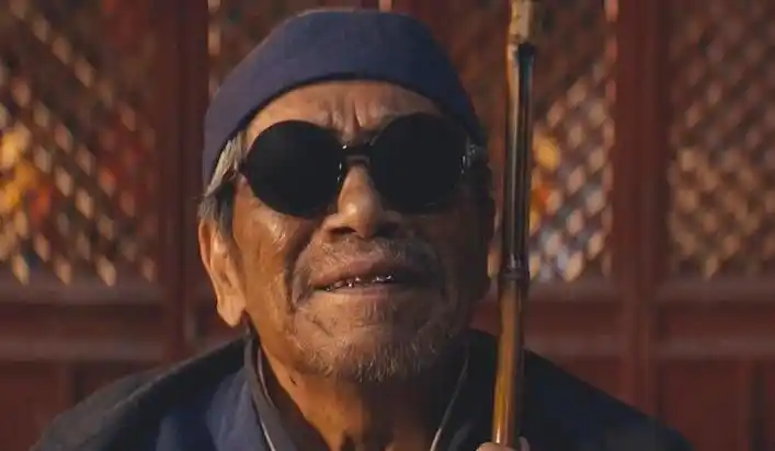 原创潘粤明问王奎荣为何会客串云南虫谷陈瞎子王奎荣回复超搞笑