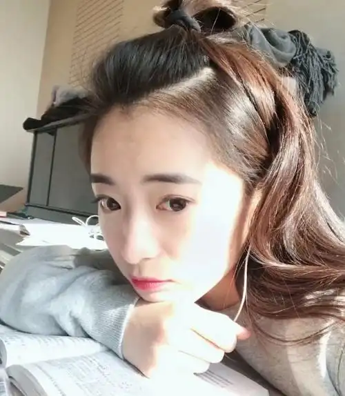 中央音乐学院校花李明溪