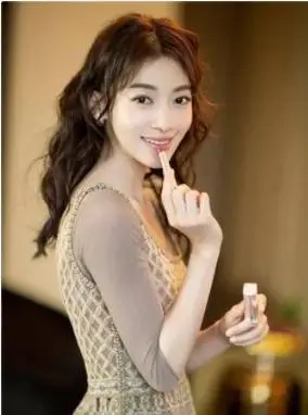 红得快,如今却"凉了"!以前是女神,到如今无人问津,风光不再