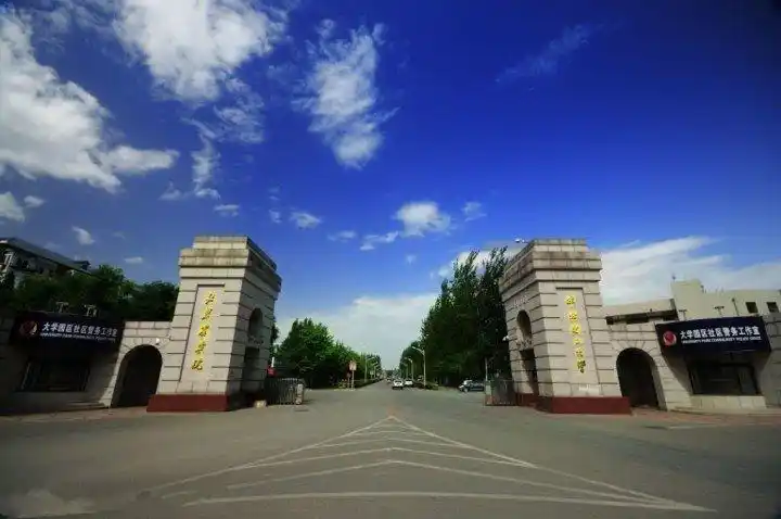 华北电力大学校园照片3771