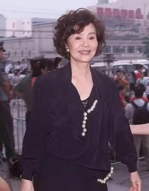 日前刚刚落幕的第12届北京国际电影节中,84岁的老戏骨吴彦姝获得了