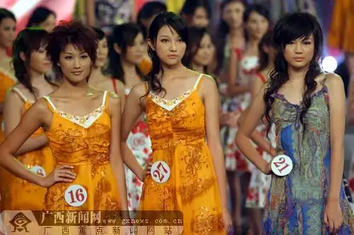 争奇斗艳 cctv模特大赛南宁赛区决赛|手机广西网