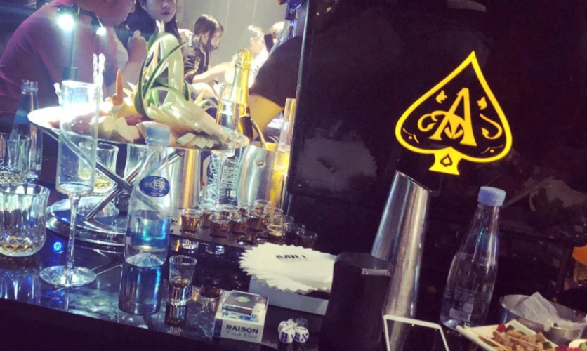 8888一瓶的黑桃a已经撩不到妹了?