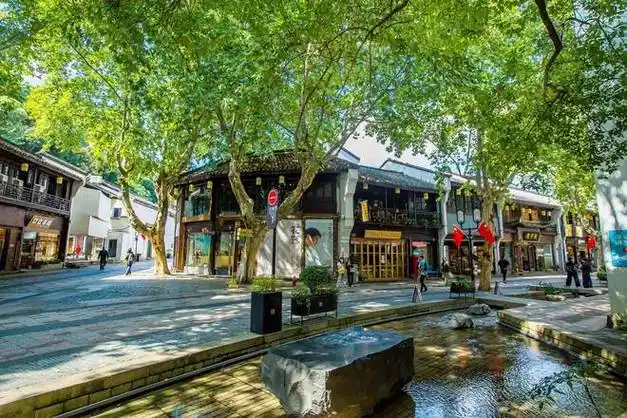 杭州南宋御街市井长巷人间烟火