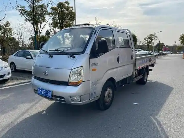 货车交易市场发布了文章2023-12-10fdwtyu奔驰cls350报价(奔驰cls350