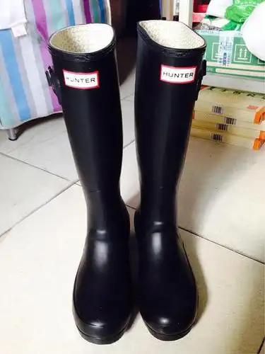 转让hunter 经典黑色哑光雨靴