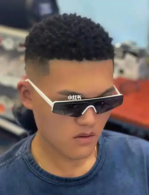 男士发型参考  #男生发型