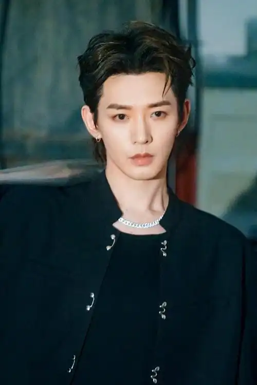 盘点8位天生高冷脸男艺人