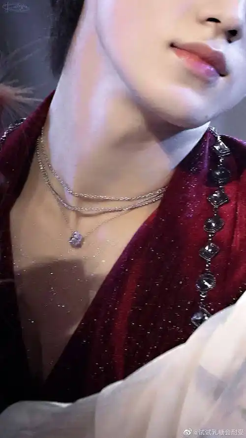 知道看哪里系列0000蛊我千百遍的破风发现宋亚轩真的巨适合戴项链