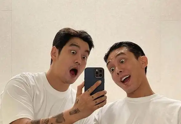 37岁刘亚仁再接受审查几天没见长出不少白发担心被拘愁的吗