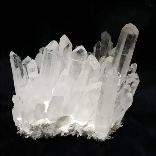 美丽的透明石英 水晶群 - 120×100×100 mm - 1565 g