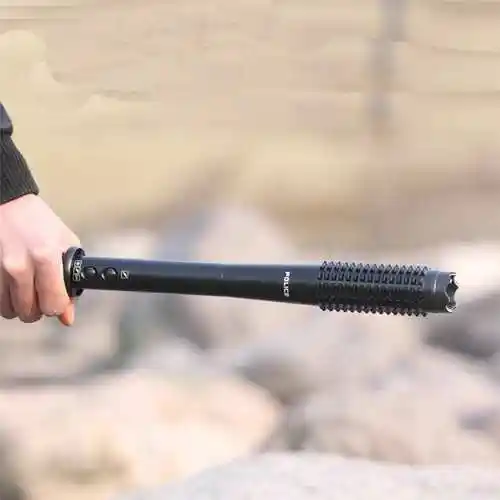 警用电棒(普通人买警用电棍竟然违法?《警察法》早有明令,快来看看)