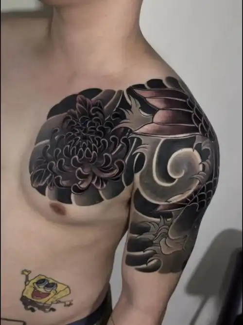 完成73#广州  #传统纹身  #纹身  #日式老传统  #刺青  #半甲纹身