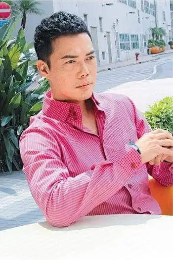 骗谢天华的帅照帖子