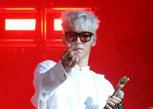 bigbang成员top被曝吸毒三次 为吸毒事件致歉公众 他还能洗白吗?