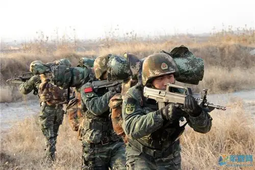 酷图来袭——武警陕西总队咸阳支队"魔鬼周"极限训练铸造反恐尖(3)