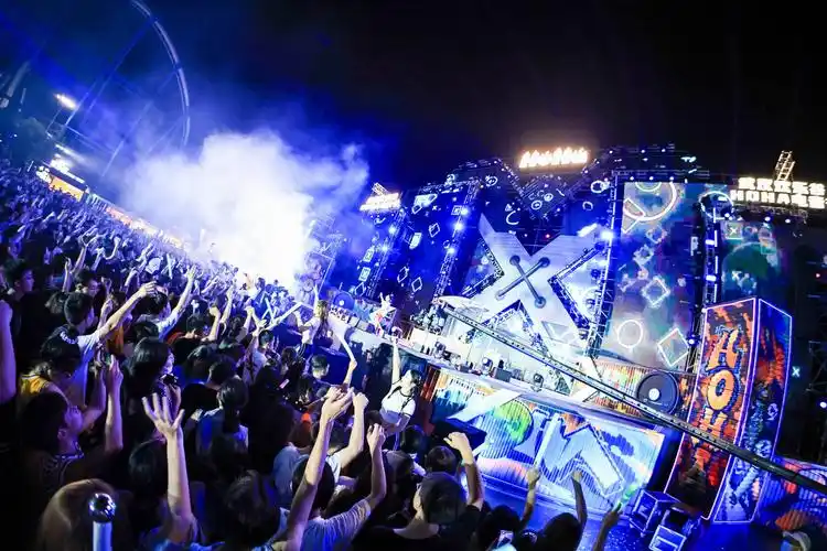 欢乐谷,玛雅公园进入"电音"时间,活动持续一个半月