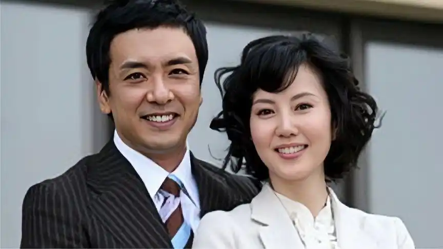 金承佑:与李美妍结束5年婚姻,转身娶了金南珠,54岁成人生赢家-娱乐