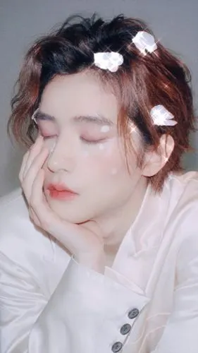 邓孝慈生图多图预警已更新新浪扫楼直播图