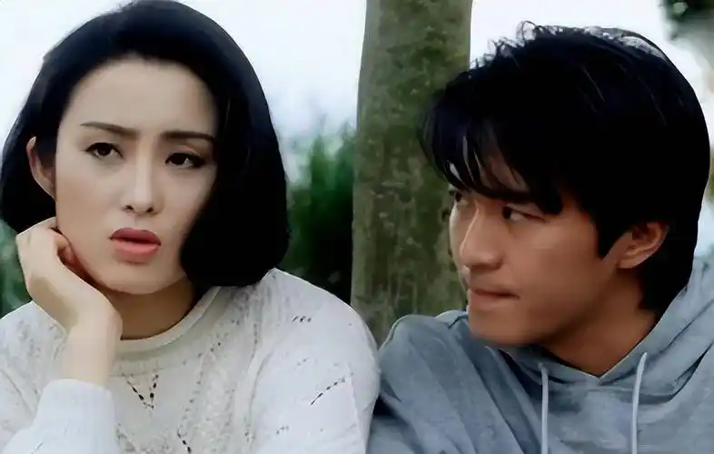 美得不可方物_周星驰_李嘉欣_钟丽缇