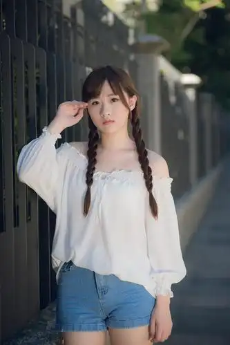 醉爱你妹——有个性又不失文艺范儿的婴儿肥美女