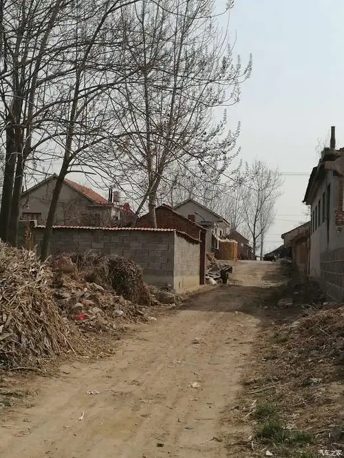 一汽奔腾x40杯80后农村娃感恩母亲此生报答不了您养育恩