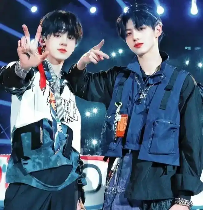 tf家族三代弟弟们cp神图,大家更爱哪一对呢?#追星 - 抖音