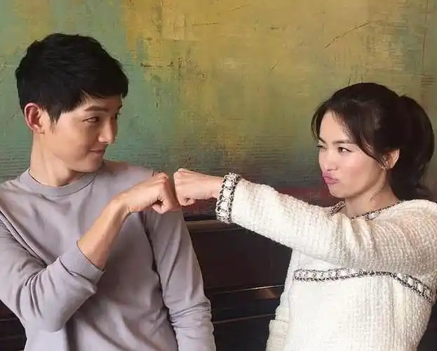 虽然该传闻随即被批毫无根据,仍让宋慧乔话题再飙涨,回