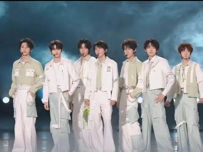 【时代少年团】这一刻钟舞台