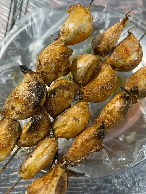 烤大蒜我不允许有人宵夜不点它