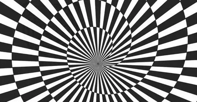 你看得出这10张图中「隐藏的图案」吗?