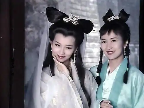 白素贞和小青是如何拉屎的