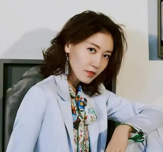 女演员剧抛脸有多重要看追风者风情万种的女二高露就懂了