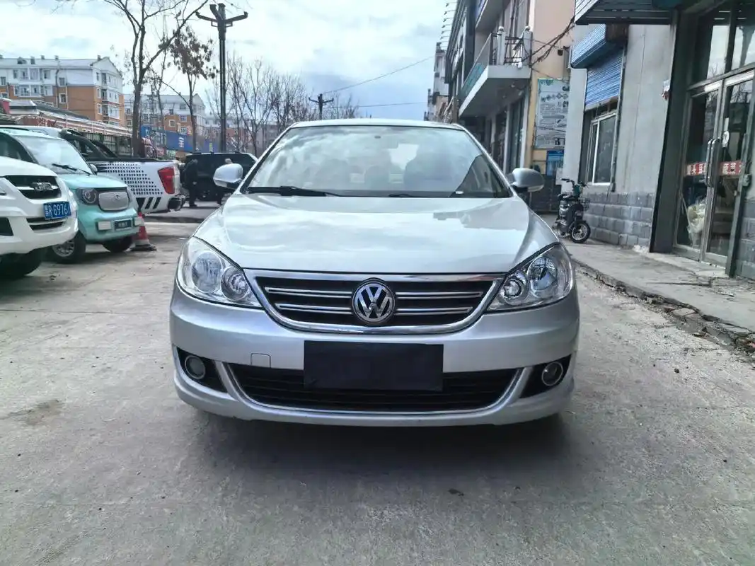 11年大众朗逸手动挡高配一万多#性价比超高 #练手代步车 # - 抖音