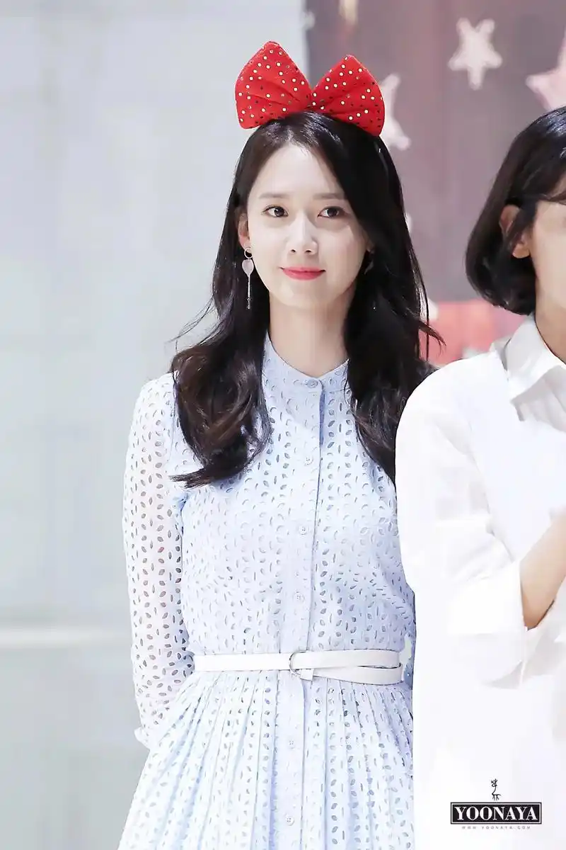 漂亮的允儿,32岁,168高,前男友是国民弟弟李昇基,两个人 - 抖音