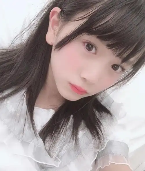 最可爱12岁女孩日本小萝莉宛如天使般的笑颜更是让人瞬间触电