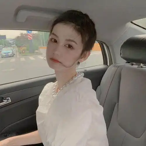 2021微信气质美女网红头像