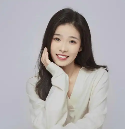 刘茜重庆瑜伽培训,重庆瑜伽教练培训-婵院瑜伽