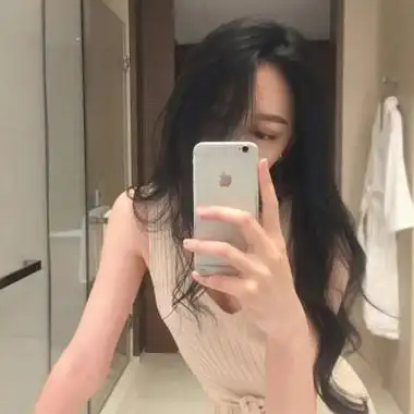 霸气高冷女头看手机,女生头像图片