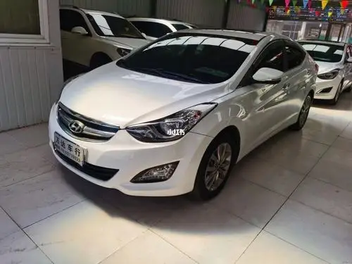 新到2015年11月北京现代朗动,1.