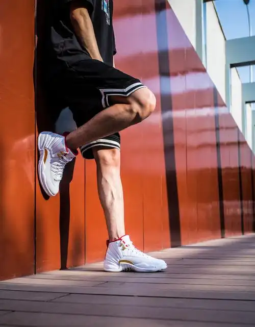 全家族尺码官图释出airjordan12fiba下周发售