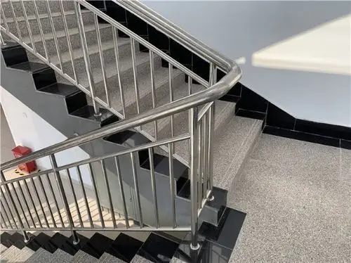 山东不锈钢楼梯阳台栏杆护栏生产厂家