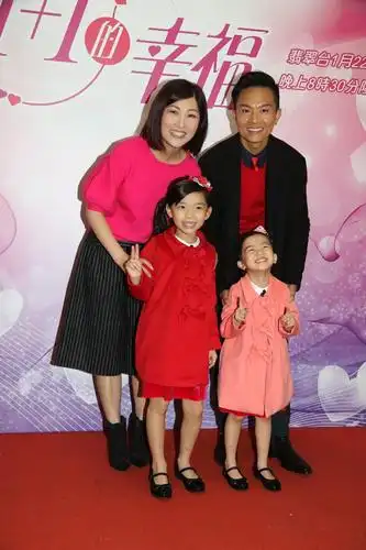 胡诺言与老婆陈琪就带埋两个女到场,陈琪表示迟些会帮囝囝澔锟搞百日